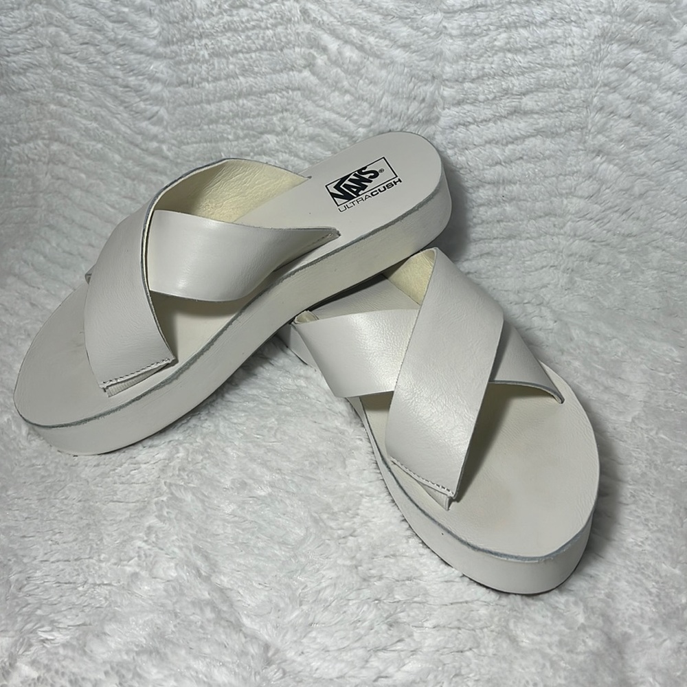 Cross strap platform Vans sandals
